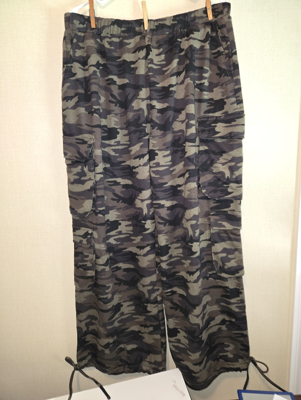 Davi And Dani Camo Cargo Pants